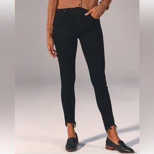 🔸 Abercrombie & Fitch 🔸 high rise skinny jeggings